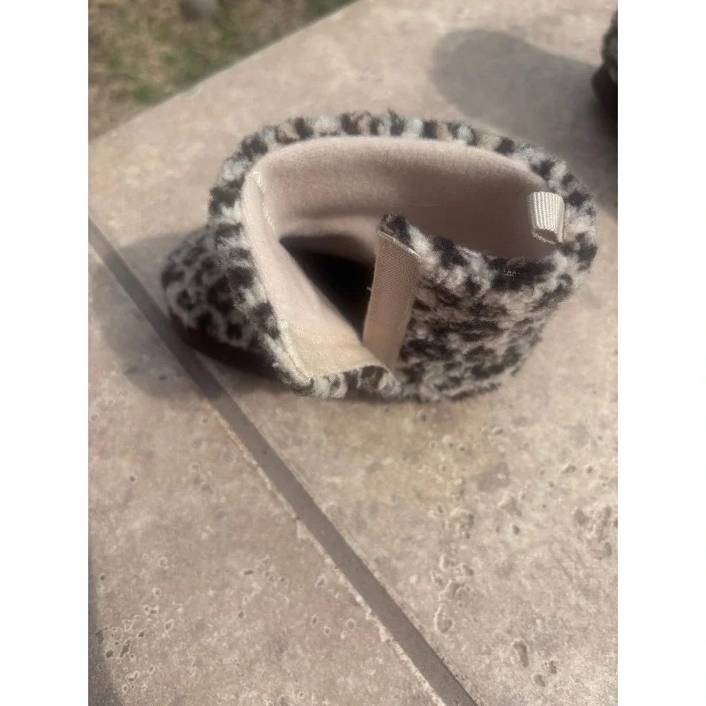 Leopard print faux fur boots Toddler‎ Size 12-18 months